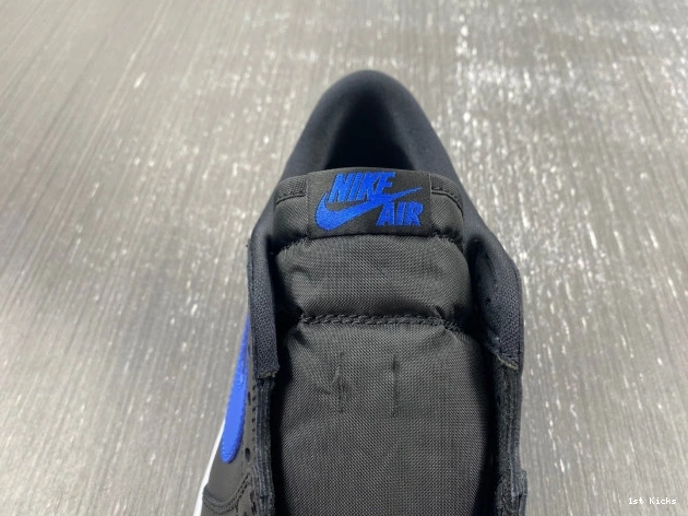 Royal Jordan Low 1 (2015) Retro 705329-004 0817